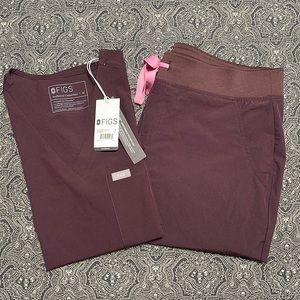 Dark Fig FIGS medium scrub set